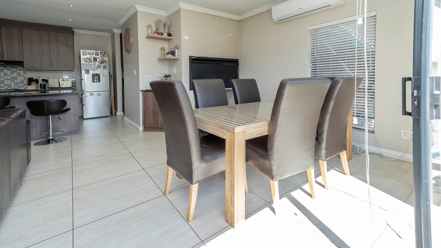 3 Bedroom Property for Sale in Sonkring Western Cape